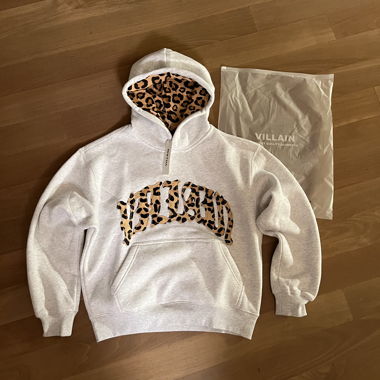 VILLIAN WORLD Hoodie