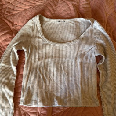 Ribbed Long-Sleeve Top