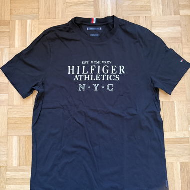 T-shirt Tommy hilfiger  L 