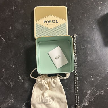 Collier fossil