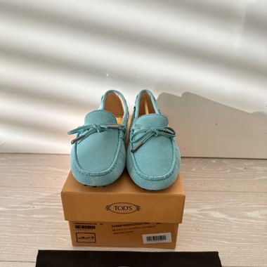 Tod’s mocassins daim turquoise, neuf, taille 38,5