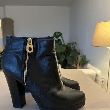 Bottines à talons