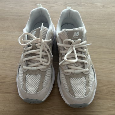 New Balance 530