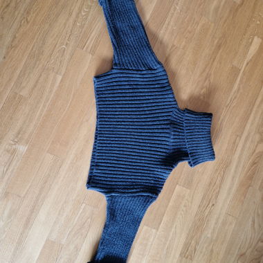 Kurzer Pullover