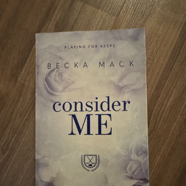 Buch: Consider Me