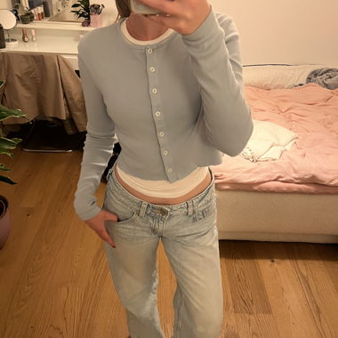 Brandy Melville Cardigan