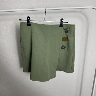 Jupe verte Stradivarius UE 38