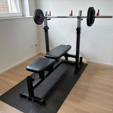 Haltères banc avec accessoires & poids