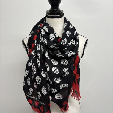 Sciarpa Alexander McQueen nera teschio cuore