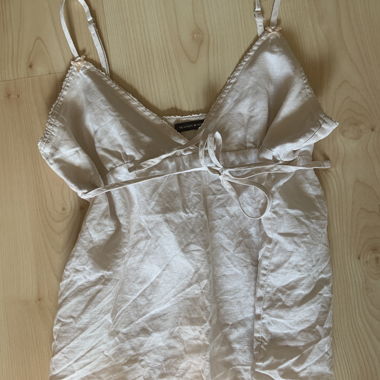 Brandy Melville Edith Leinen Babydoll-Top in Creme