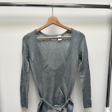 Pullover mit Bindegurt