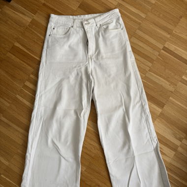 Weisse Wide-Leg Jeans