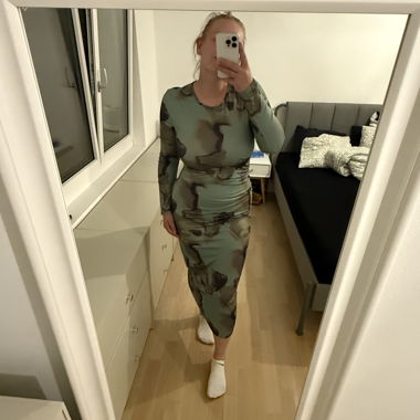 Midikleid langarm