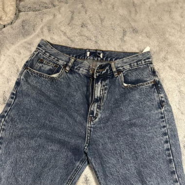 Jeans large