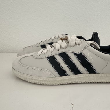 NEU: Adidas x Humanrace Samba, Hellgrau, Gr 40