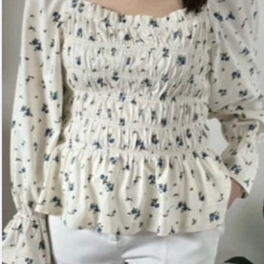 H&M geblümte Bluse mit Raffung XS