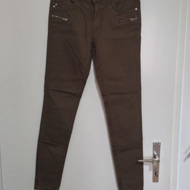 Khaki Green Jeans