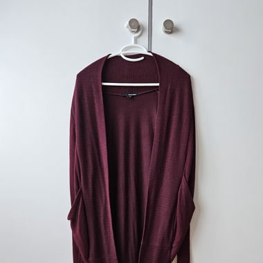 bordeaux roter Cardigan