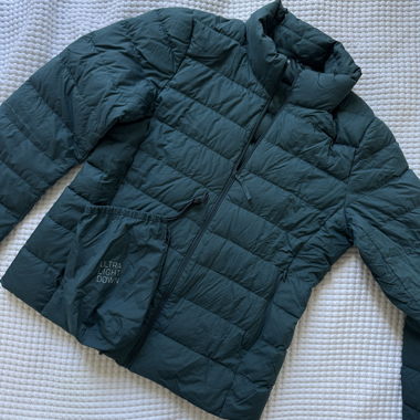 UNIQLO Ultra Light Down Jacke Grün M
