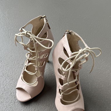 DRAWSTRING PEEPTOE HEELS BEIGE