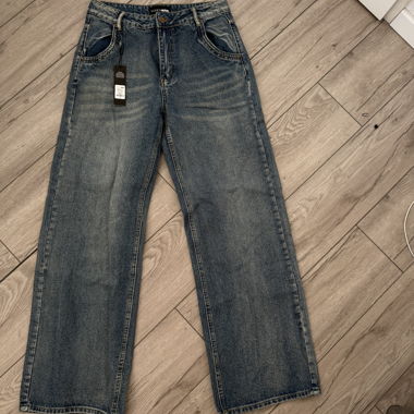 Straight Leg Jeans - Dark Blue