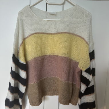 Pull coloré de Vila