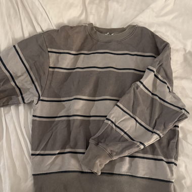 striped sweatshirt
