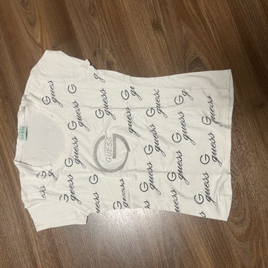 vintage guess tshirt