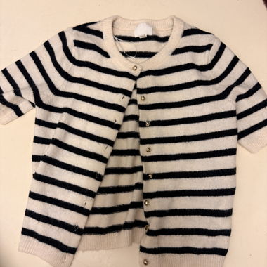 Cardigan en maille rayée