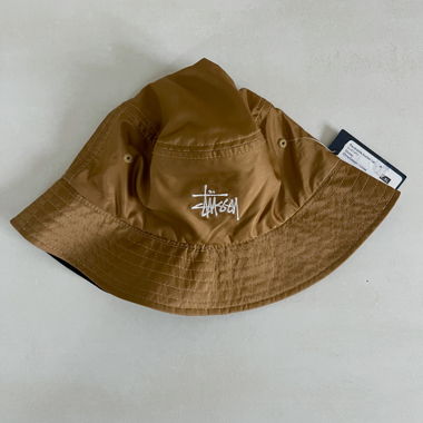 Stüssy bucket hat