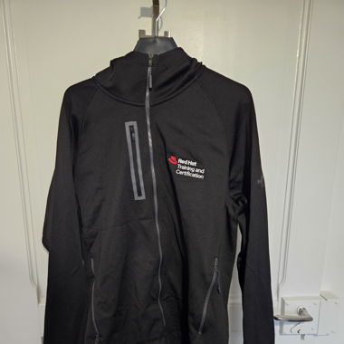 The north face Hoodie zip black ! Size L 