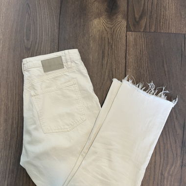 Weisse Hose Desigual