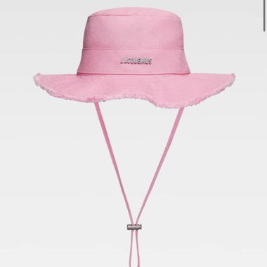 Jacquemus bucket hat