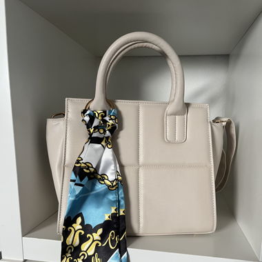 Handtasche