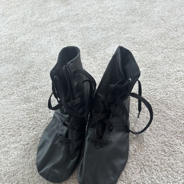 Jazzschuh mit geteilter Sohle  schwarz Gr. 39