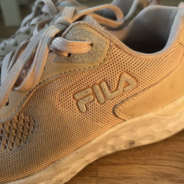 Sneakers Fila rosa chiaro