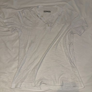 T-shirt Mango – Bianco – Taglia S – Collo con bottoni