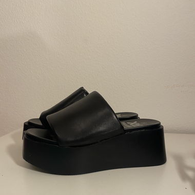 Cute Schwarze Plateau Schuhe/Sandalen Grösse 36