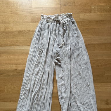 Strand Hose 