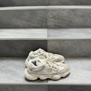 Yeezy 500 *one White