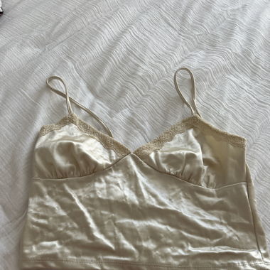 Crop top style soie 