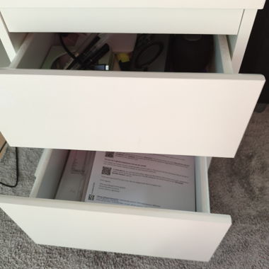 Comodino Bianco a 3 Cassetti