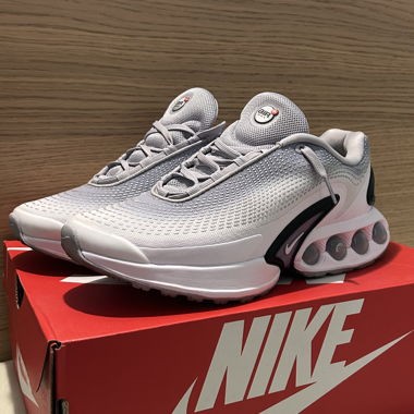 Nike Air DN grau – Grösse 42 – Sehr guter Zustand