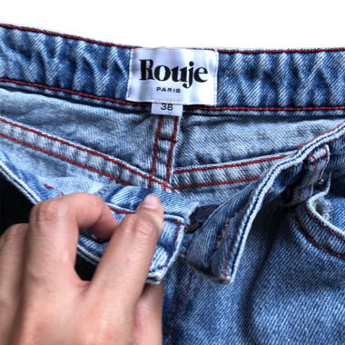 Rouje mom jeans