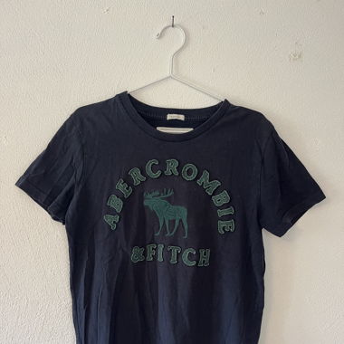 Abercrombie & Fitch T-shirt