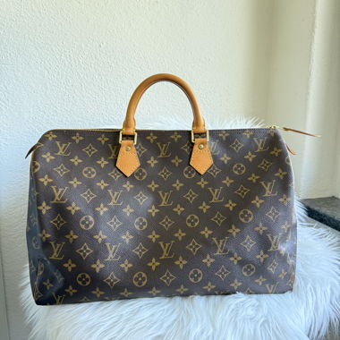 Louis Vuitton Speedy 35