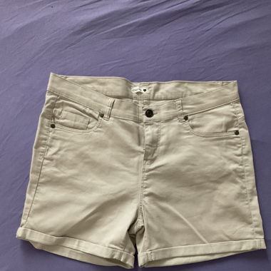 Beige shorts
