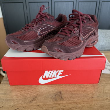 Nike Air Max Moto 2K