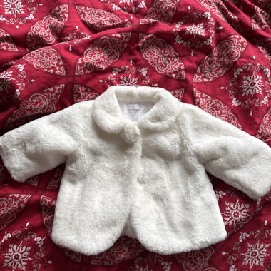 Cappotto in ecopelliccia bianco per bambini