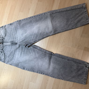 Zara Relaxed Fit Jeans